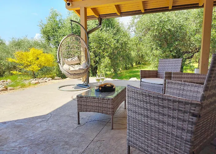 In Einem Spektakulaeren Olivenhain In Einer Ruhig By Interhome *