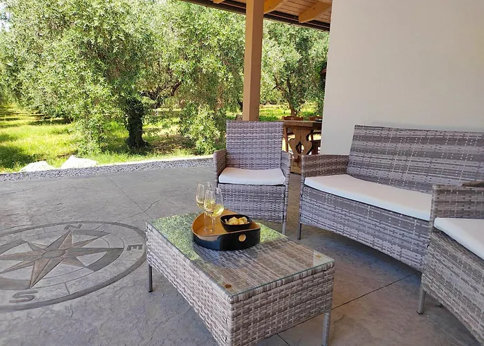 Holiday home In Einem Spektakulaeren Olivenhain In Einer Ruhig By Interhome