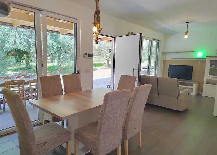 Holiday home In Einem Spektakulaeren Olivenhain In Einer Ruhig By Interhome *