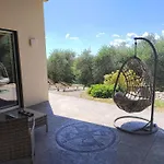 In Einem Spektakulaeren Olivenhain In Einer Ruhig By Interhome バルドリーノ